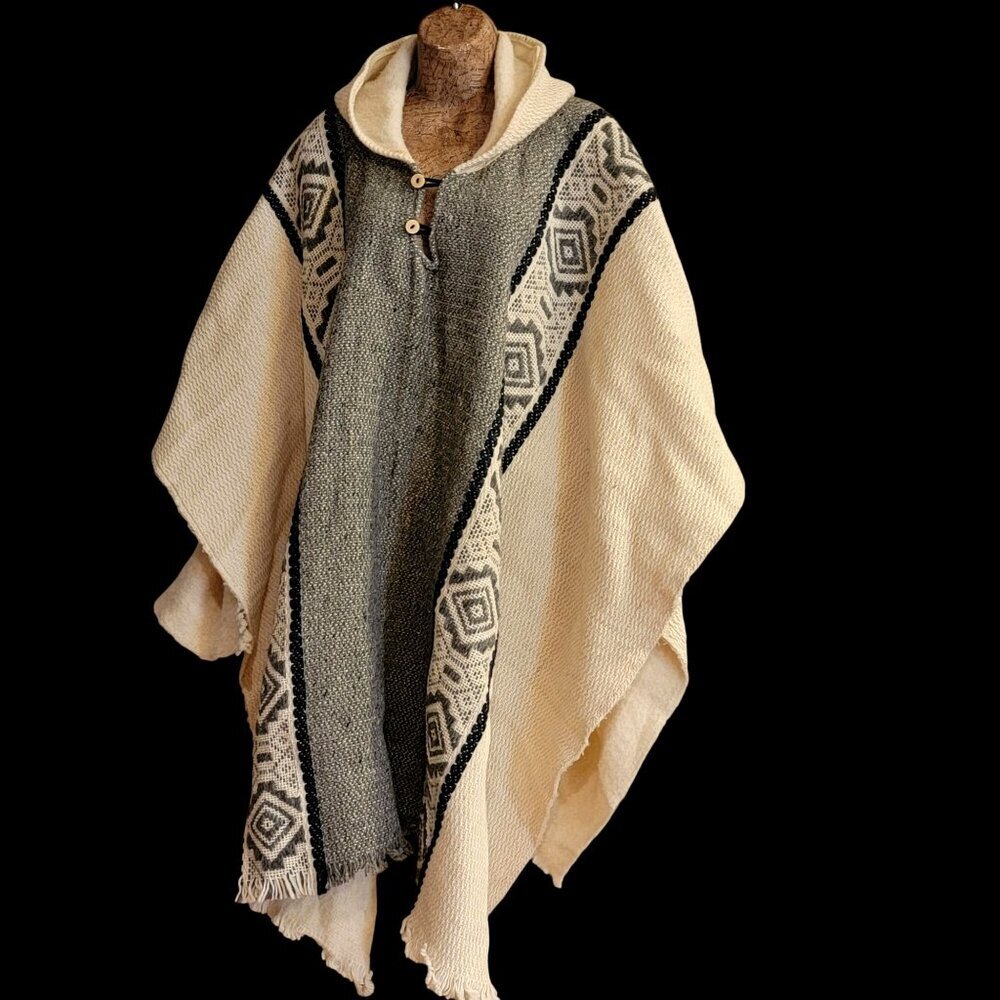 Wool Blend Poncho/Cape Boho With Geometric Pattern Hood & Buttons Beige & Gray